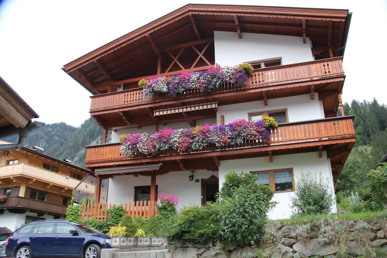 Pension Schwemberger Ohne Fruehstueck Mayrhofen Ngoại thất bức ảnh