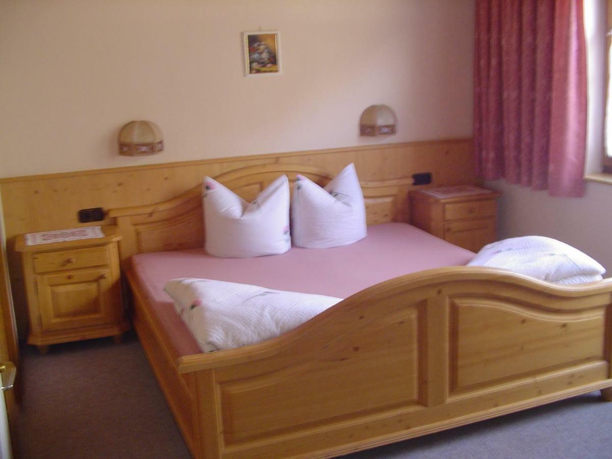 Pension Schwemberger Ohne Fruehstueck Mayrhofen Ngoại thất bức ảnh